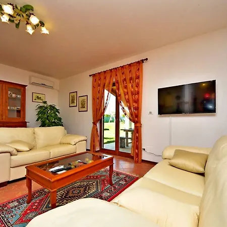 Guest House Ena Vikendica Zadar