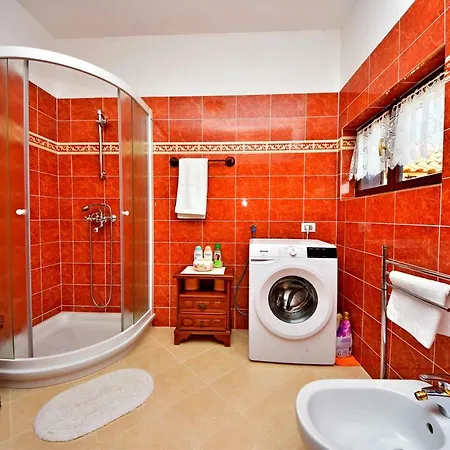 Hébergement de vacances Guest House Ena